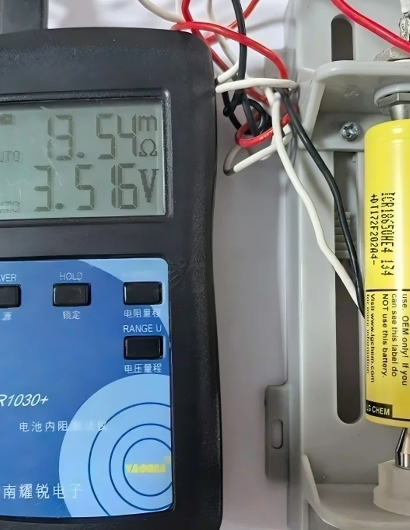 LG 18650HE4 内阻与电压测试参考