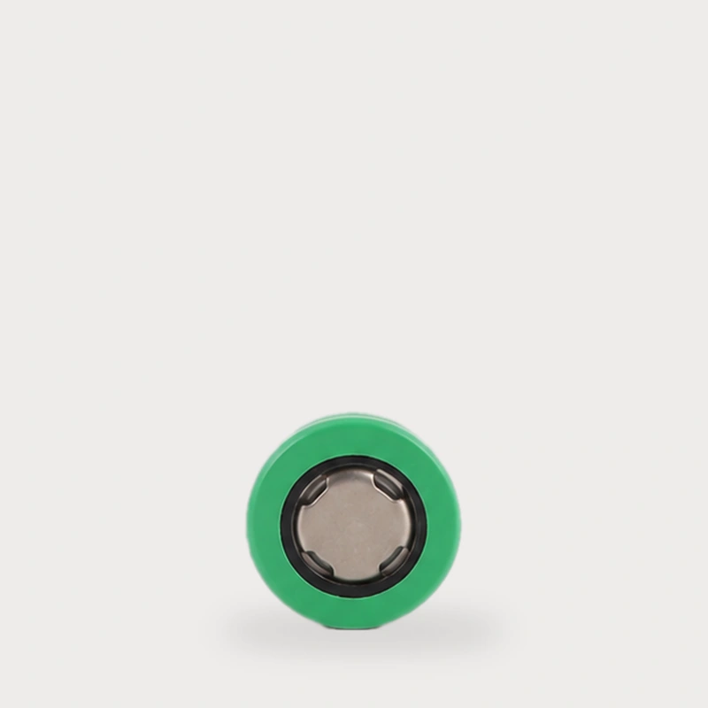 Samsung INR18650-25R 正极端面